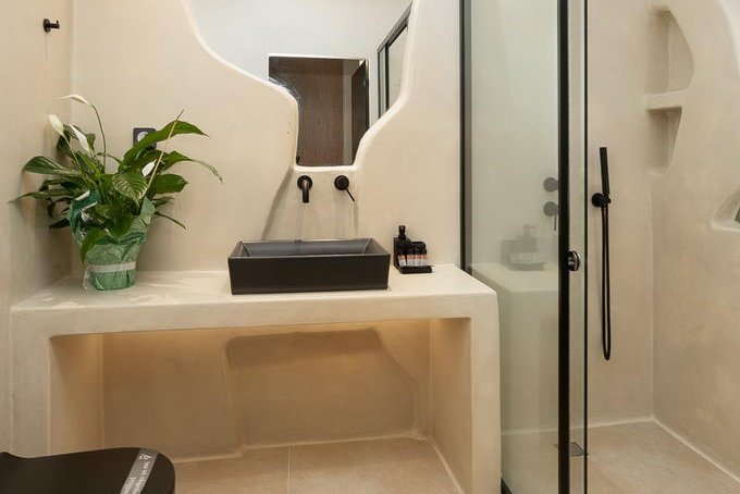 Portara Superior Suites with Sea View & Hot Tub